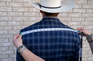 Cowboy sport coat shoulder width measurement guide for western mens sport coats and cowboy blazers.