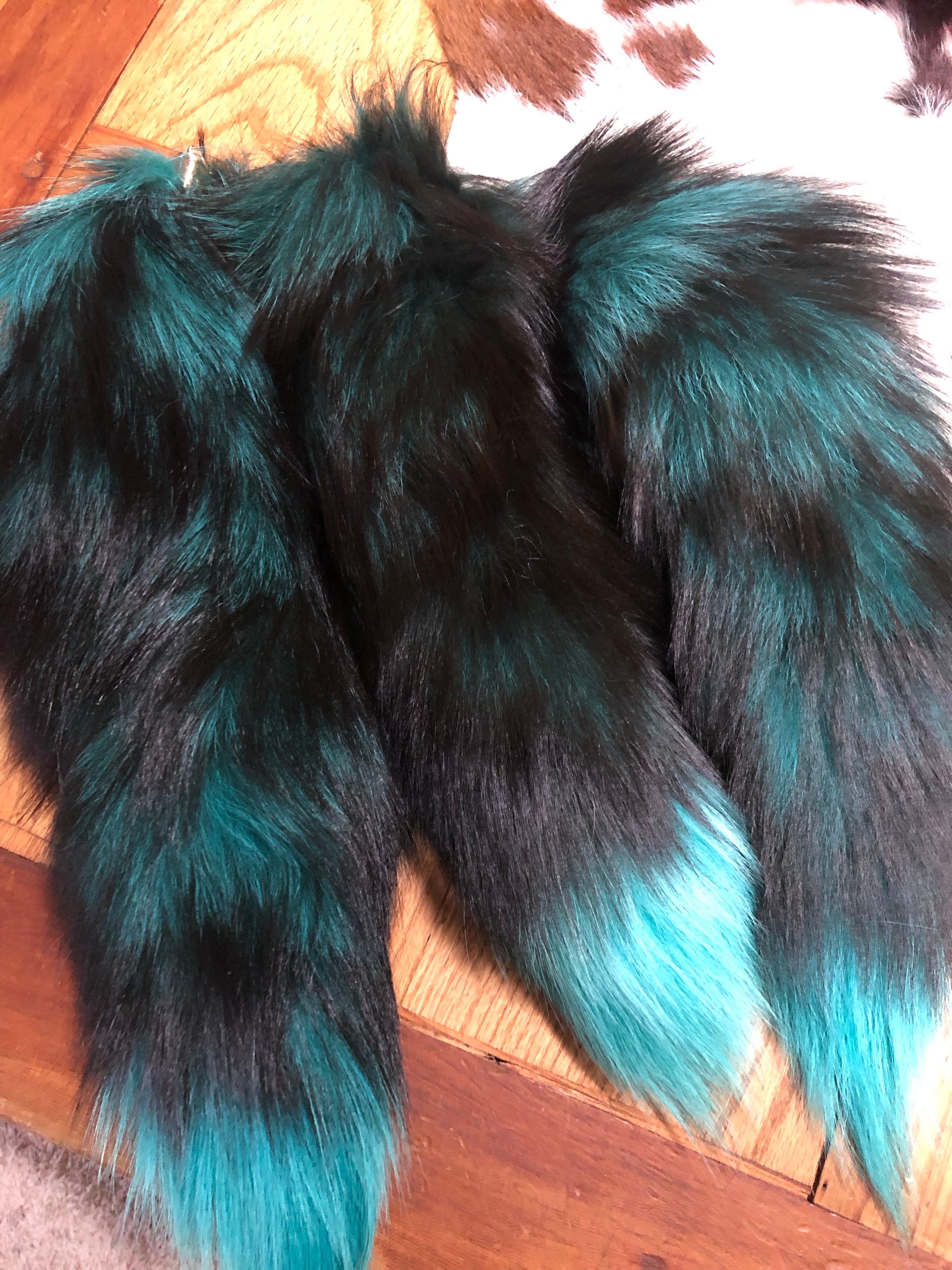 Imitation Fox Tail Keychain: Blue